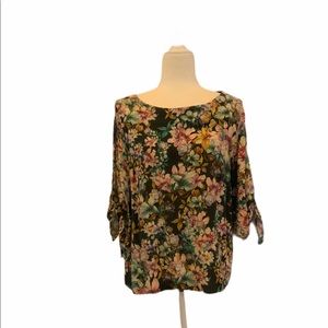 Woman’s Floral Summer Blouse